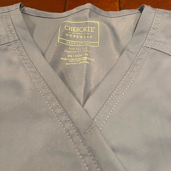 Women’s Cherokee authentic workwear scrubs - Picture 6 of 12